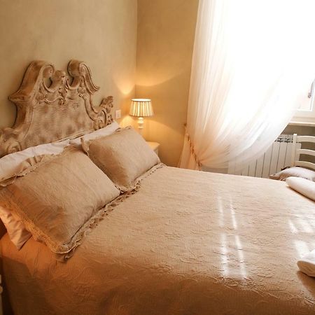 Luxury Apartment Residence La Fontana Lucca Buitenkant foto